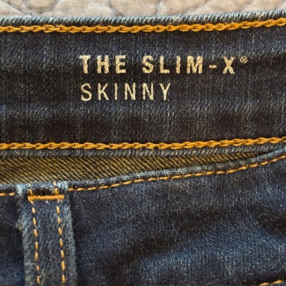 Spanx By Sara Blakely Wmn’s Dark Rinse Blue Denim The Slim-X Skinny Jeans Sz 28 - Picture 4 of 8